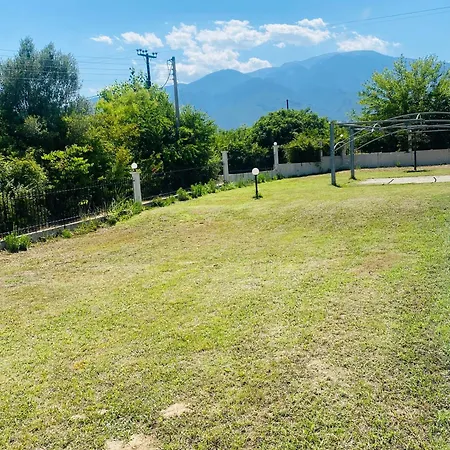 Dimeli 2 Apartment